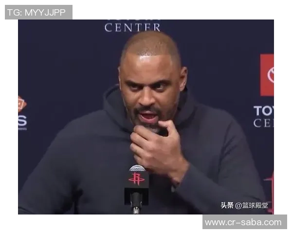 乌度卡强调球队需减少持球时间积极吸引防守创造更多空位机会 乌度卡强调球队需减少持球时间积极吸引防守创造更多空位机会