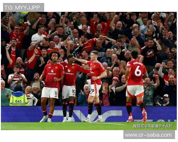 曼联官方宣布利桑德罗齐尔克泽与多名青训球员共同参与卡灵顿训练 曼联官方宣布利桑德罗齐尔克泽与多名青训球员共同参与卡灵顿训练