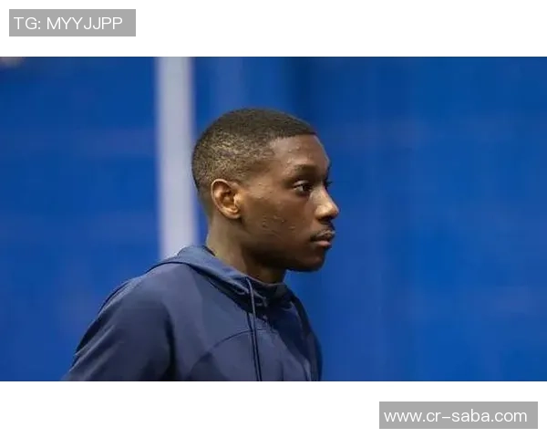 弗兰克透露穆阿尼或将在周末复出并强调自己在转会运作中的决定权